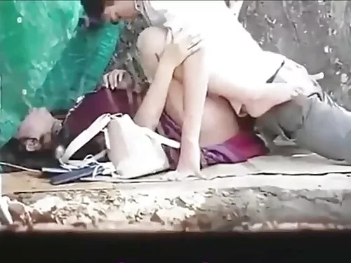 Užpakalyje tai atrod ...