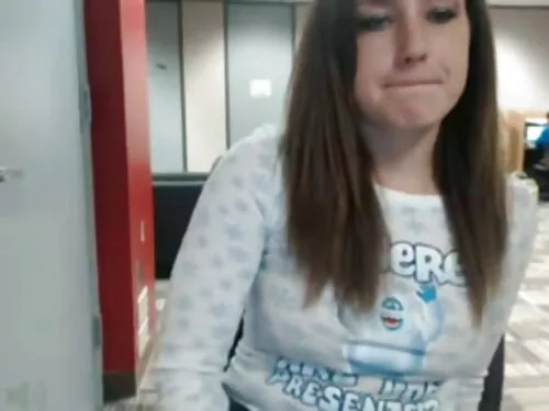 Su grubumo užuomina  ...